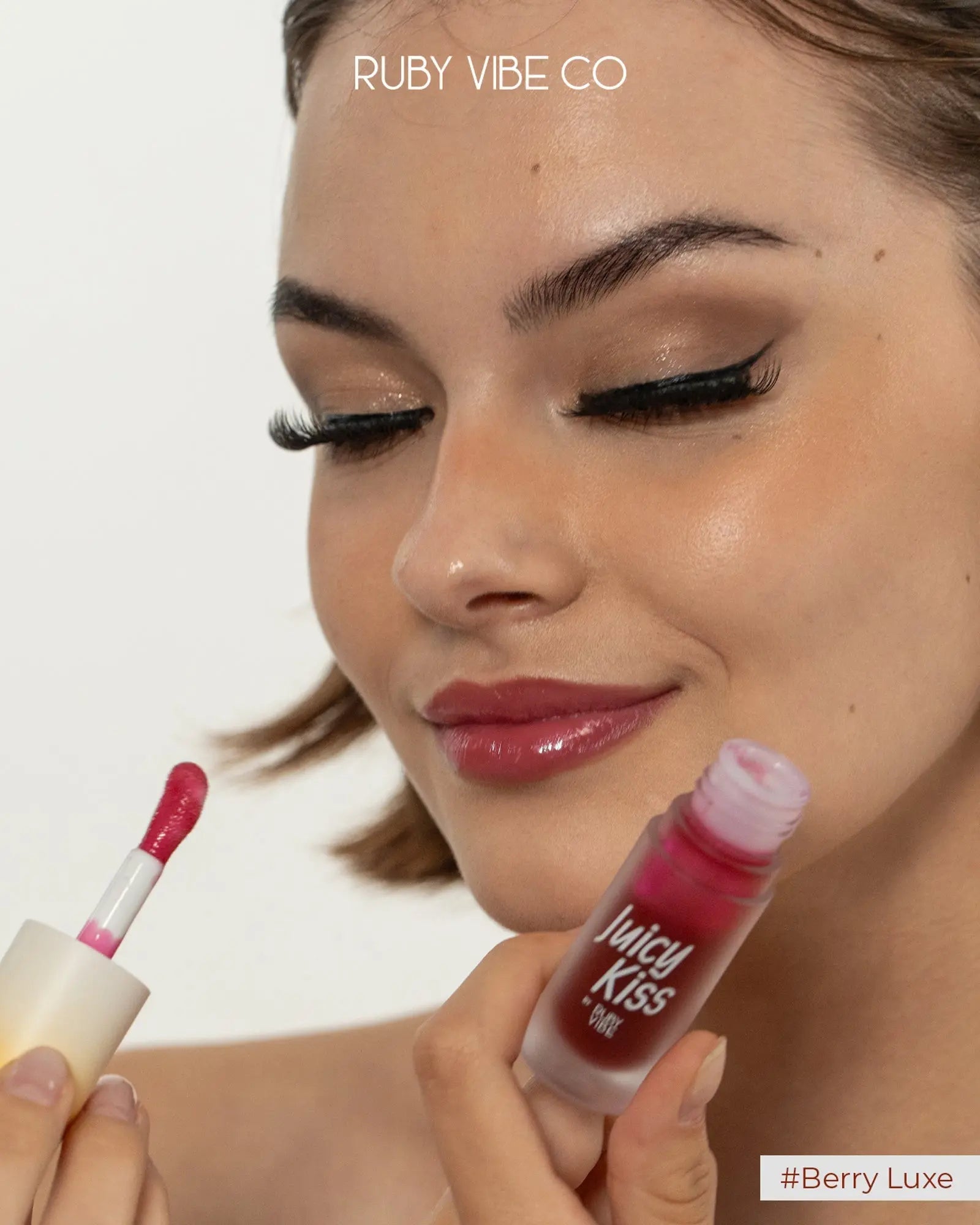 [RUBY VIBE CO] Juicy Lip Oil - Luxurious Silken Formula for High-Shine, Hydrated Lips - Perfect for Everyday Wear & Professional Artistry